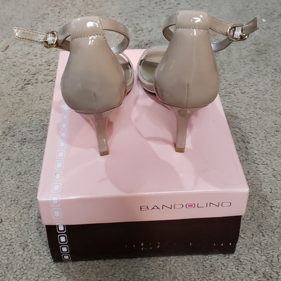 Shoes - Picture 3 of 4